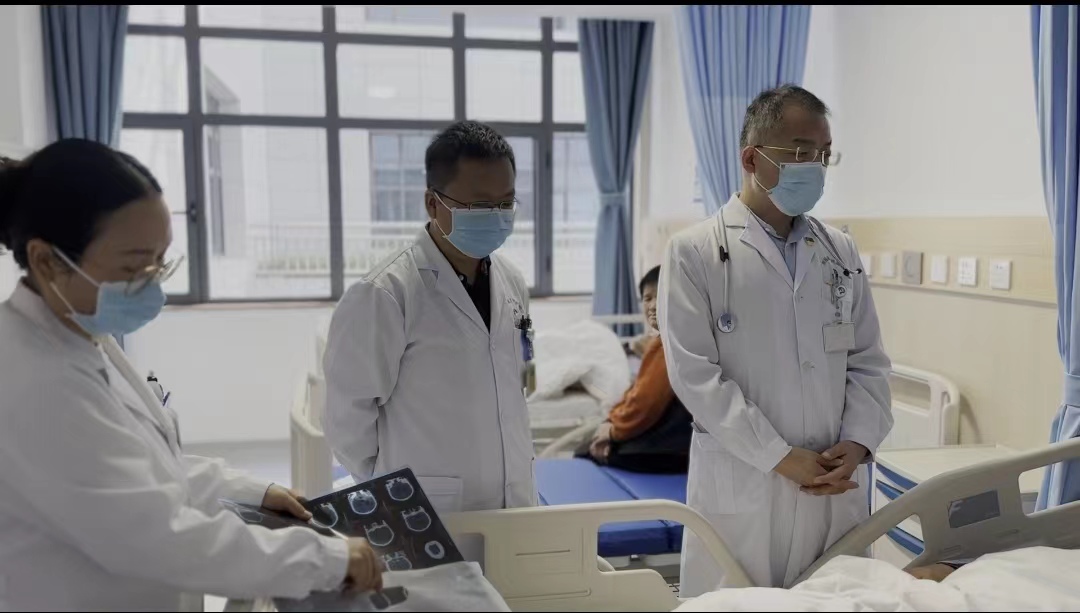 e02752f6b3469e3be962a12c1b76834