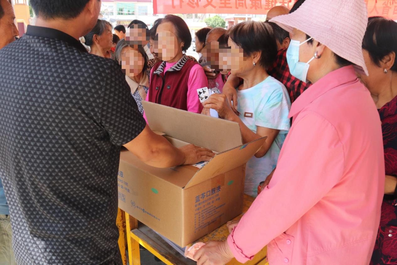 4ef0977fe424526fee9e85554fbc81b